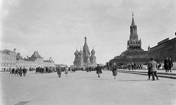 Moscow, view of Red Square with St. Basil Cathedral and Spasskaya Tower, 1931